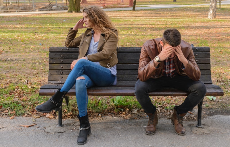7 Common Marriage Problems (And How to Handle Them)