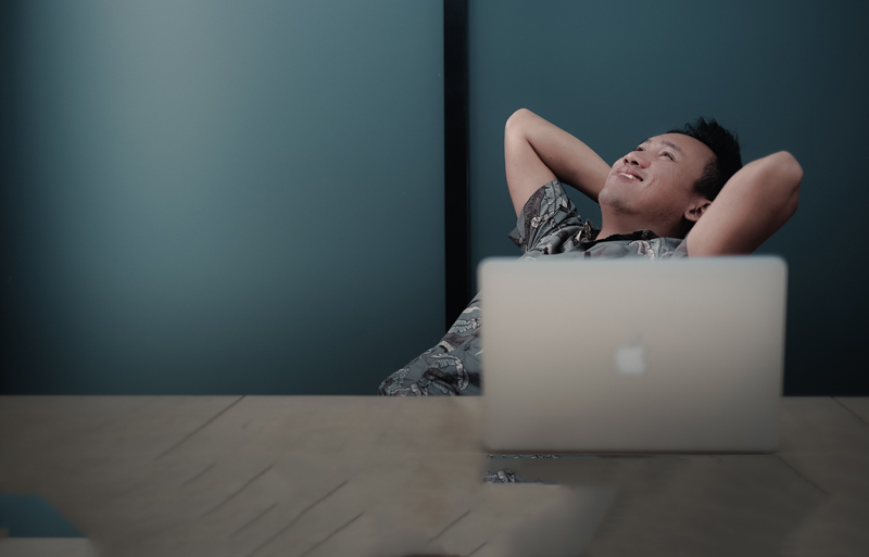 How to Focus on a Friday Afternoon - 5 Simple Steps